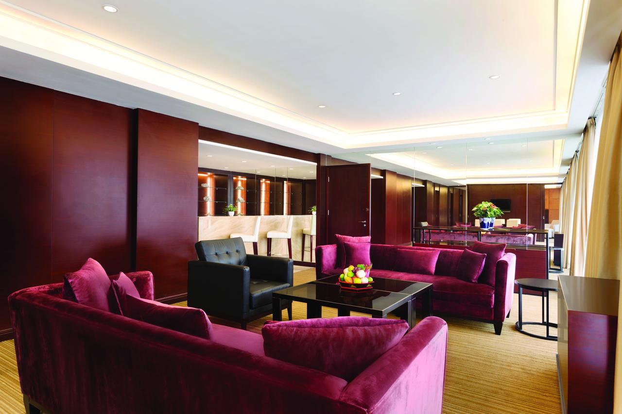 Ramada Plaza Lianyungang Hotel Exterior photo